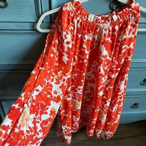 VINCE CAMUTO BEAUTIFUL COLD SHOULDER TOP